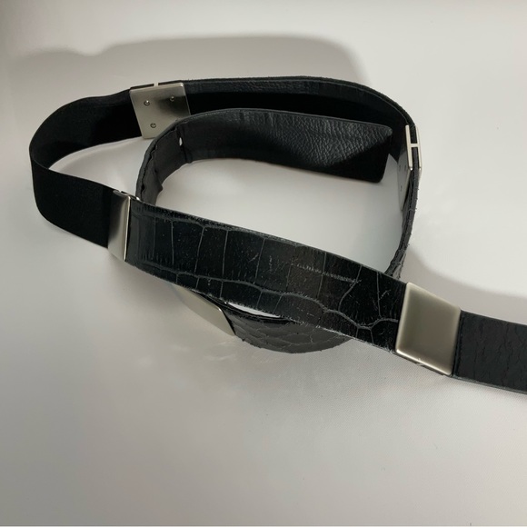 Suzi Roher Canada Black Leather Belt w/Silver Rectangle Hardware w/Silver Buckle - Picture 14 of 14